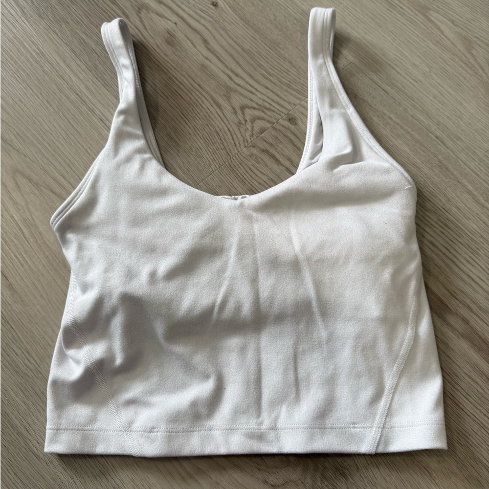 Gilly Hicks Classic White Tank Top